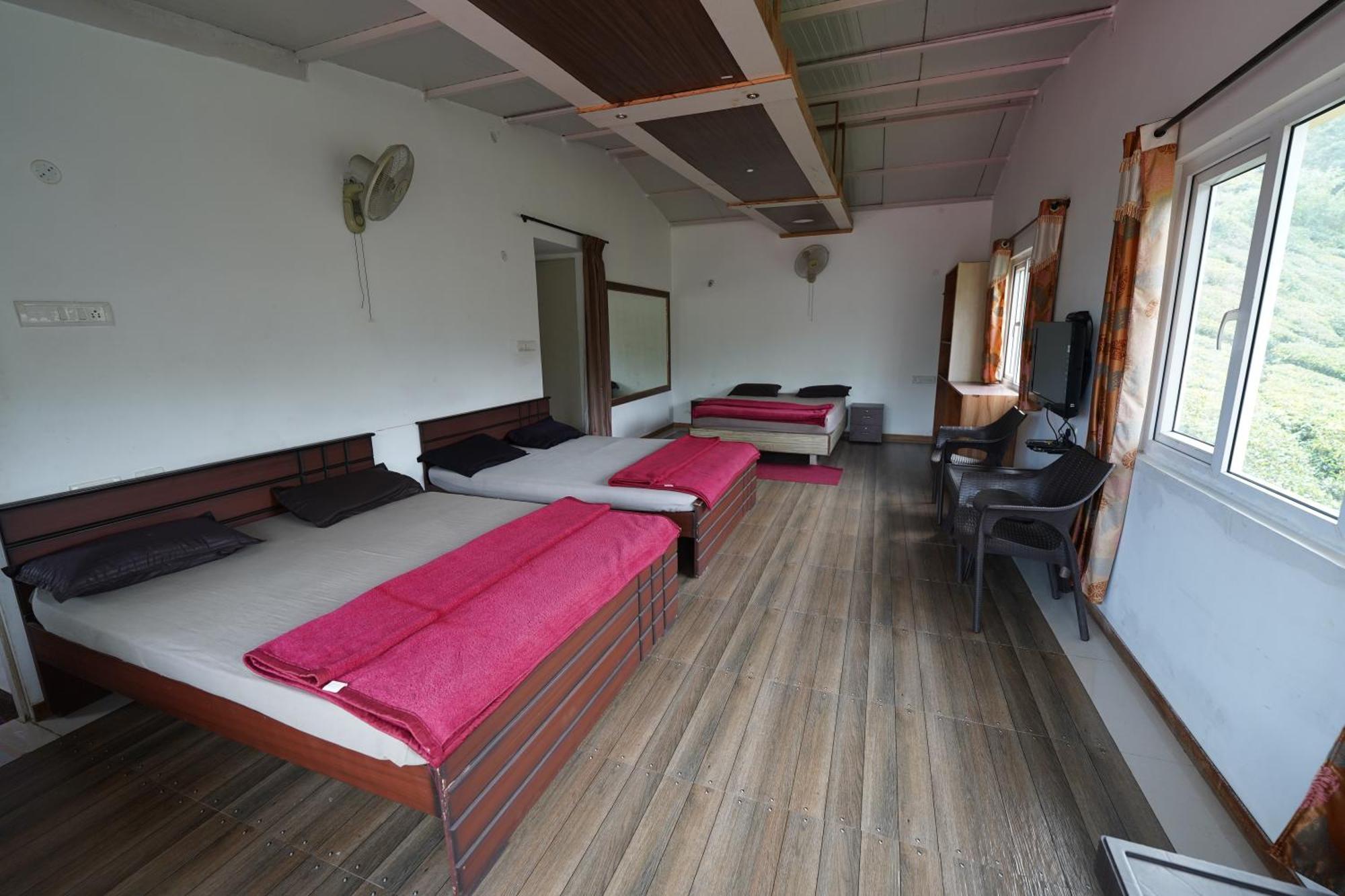 Bison Inn Ketti Экстерьер фото